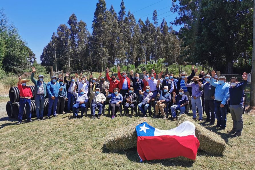 Entregan insumos para agricultores afectados por escasez hídrica en Biobío