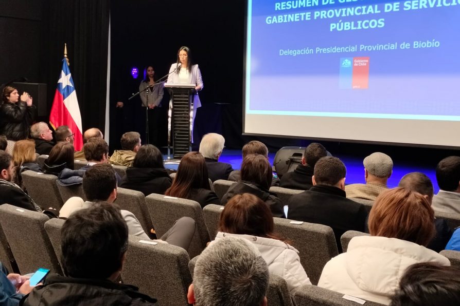 Delegada Purrán entregó resumen de gestión anual de Gobierno en la provincia